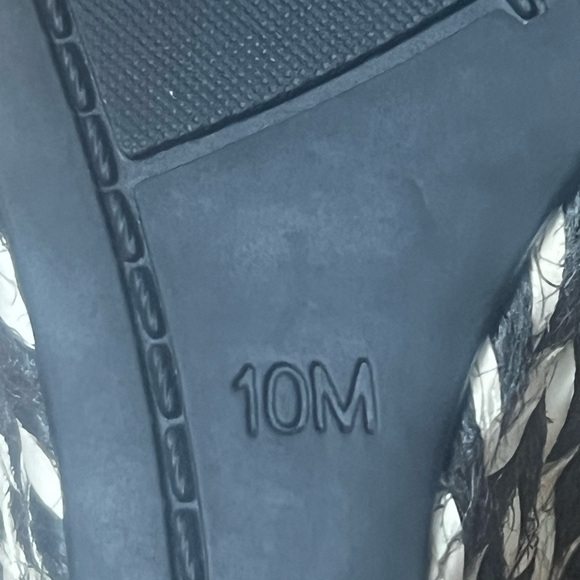 Guess Suede & Wedge Sandal with a Rope Tweed - Picture 7 of 12